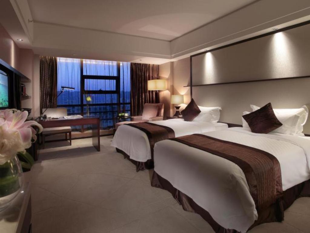White Swan Hotel Чанша Экстерьер фото