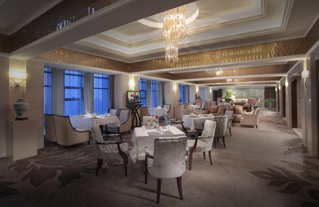 White Swan Hotel Чанша Экстерьер фото