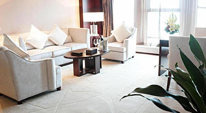 White Swan Hotel Чанша Экстерьер фото