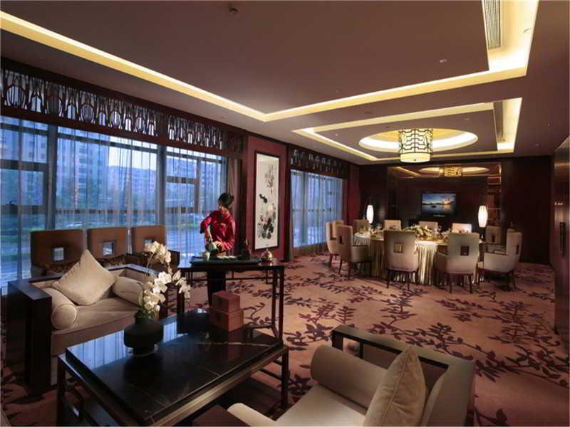 White Swan Hotel Чанша Экстерьер фото