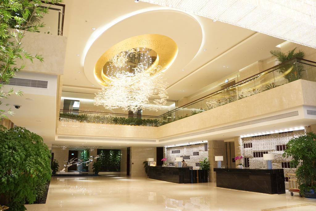 White Swan Hotel Чанша Экстерьер фото